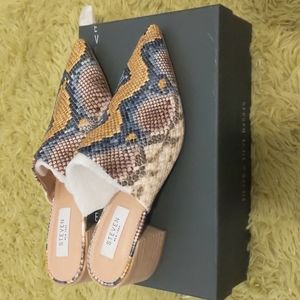NWB Sz 8.5 Steven by Steve Madden Snakeskin Embossed Mule